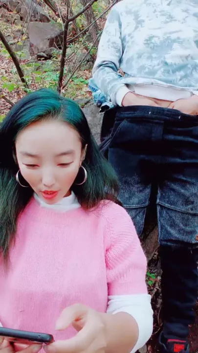 Screenshot 2 from Petite Asian Amateur Exposed Face-Shown in Wild Forest POV Encounter
