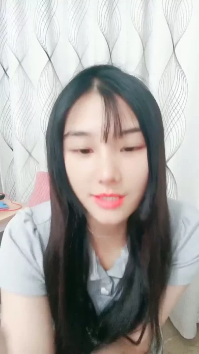 Screenshot 9 from Petite Asian Model in Gray Outfit — Bedroom POV Pose Shoot