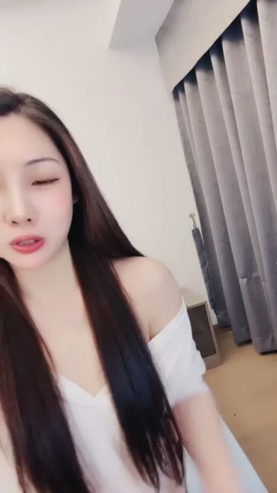 Screenshot 16 from Petite Asian Solo Masturbation Debut — Nan Qiao Reveals Face in Teaser FC2 Clip