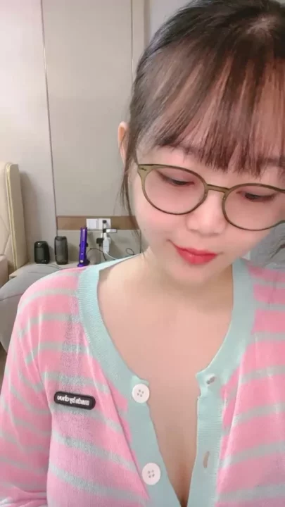 Glasses Girl Lingerie Solo — Petite Asian Amateur Fingers Wet Pussy