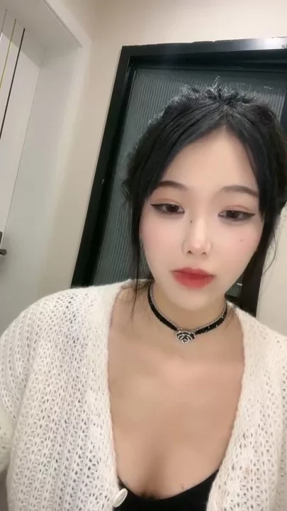 Screenshot 3 from East Asian Shy Girl Solo — Natural Breasts and Bare Pussy Play