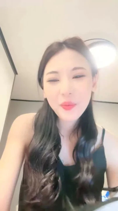 Screenshot 8 from Petite Asian Solo Play with Black Lingerie & Vibrating Wand in FC2-PPV-1.46G