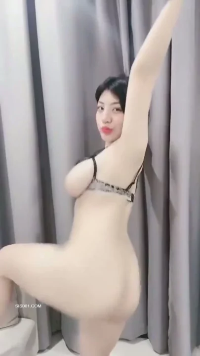 Screenshot 5 from Asian Bombshell Goes Wild with Pink Toy in Intimate FC2 POV Session