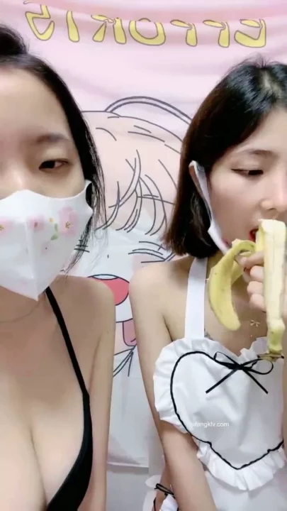 Screenshot 11 from Japanese POV Amateur Self-Pleasure Session Featuring Purple Dildo in Messy Bedroom