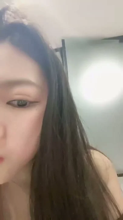 Screenshot 22 from FC2-PPV-XXXXXXX – Slim Japanese Girl Solo Masturbation in Hotel Room, Face Fully Visible