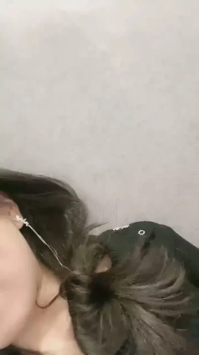 Screenshot 8 from FC2-PPV-XXXXXXX – Slim Japanese Girl Solo Masturbation in Hotel Room, Face Fully Visible