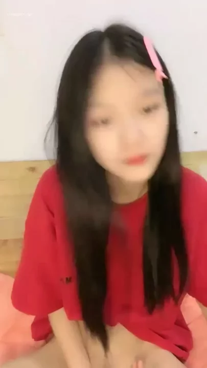 Screenshot 3 from Red Crop Top Tease — Petite Japanese Amateur Solo Gap Moe