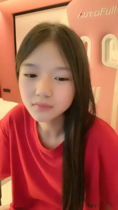 Screenshot 15 from Red Crop Top Tease — Petite Japanese Amateur Solo Gap Moe