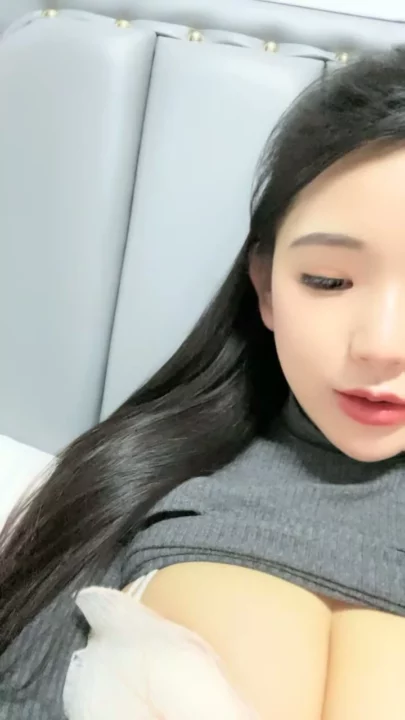 Screenshot 3 from Lingerie-Clad Petite Beauty Engages in Intense Solo Toy Play — Japanese POV