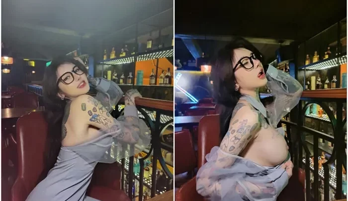 Glasses-Wearing Big-Breasted Amateur in Sheer Blue Outfil — Uncensored Japanese POV with Dildo Action のスクリーンショット 1