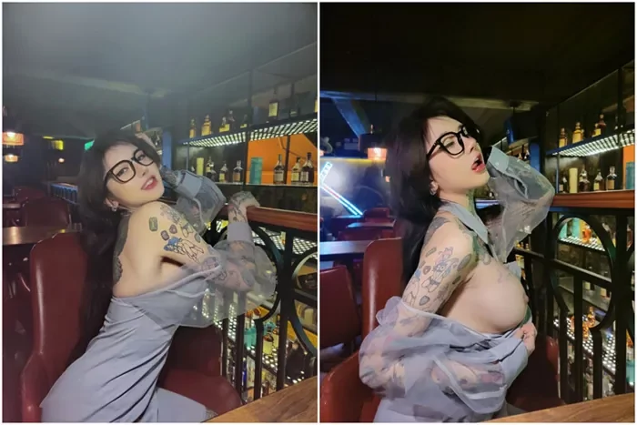 Glasses-Wearing Big-Breasted Amateur in Sheer Blue Outfil — Uncensored Japanese POV with Dildo Action