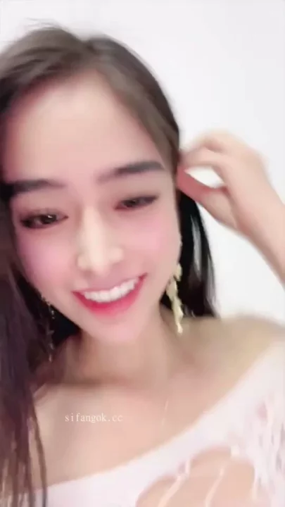 Screenshot 6 from Sensual Japanese Solo Tease — Off-Shoulder Lace Top with Full Face Reveal