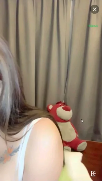 Screenshot 4 from Shaved Pussy Solo Show — Keke Baby’s Leaked Livestream Session
