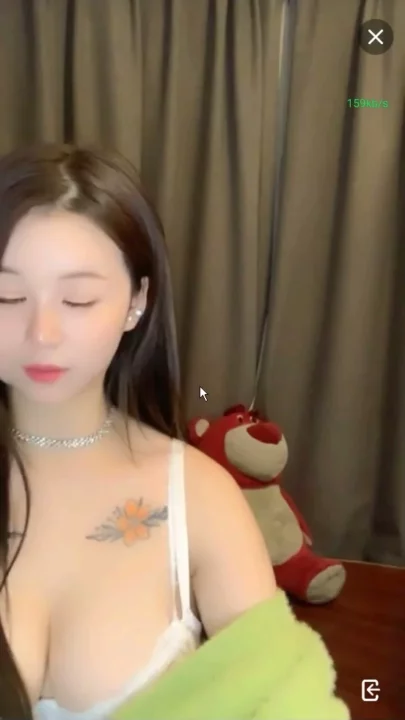 Shaved Pussy Solo Show — Keke Baby’s Leaked Livestream Session